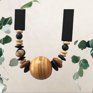 Carol Dauplaise Necklace Natural Materal/Design Brown Tan Cream Lobster Clasp 8”